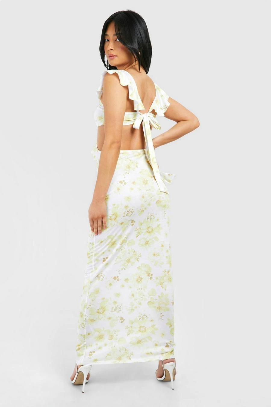 BOOHOO Petite Ruffle Detail Tie Back Maxi Dress 2 BOOHOO Petite Ruffle Detail Tie Back Maxi Dress - Image 2