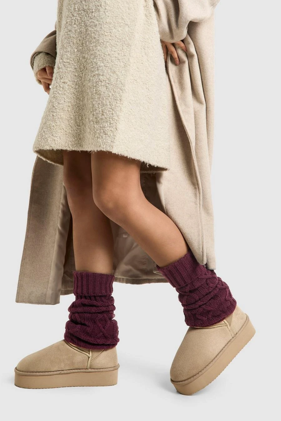 BOOHOO Cable Knit Leg Warmers 1 BOOHOO Cable Knit Leg Warmers