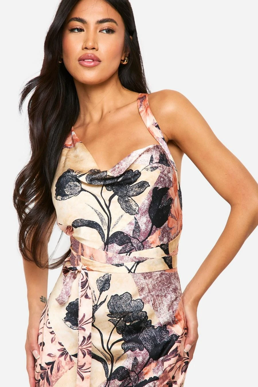 BOOHOO Paisley Folk Satin Maxi Dress 4 BOOHOO Paisley Folk Satin Maxi Dress - Image 4