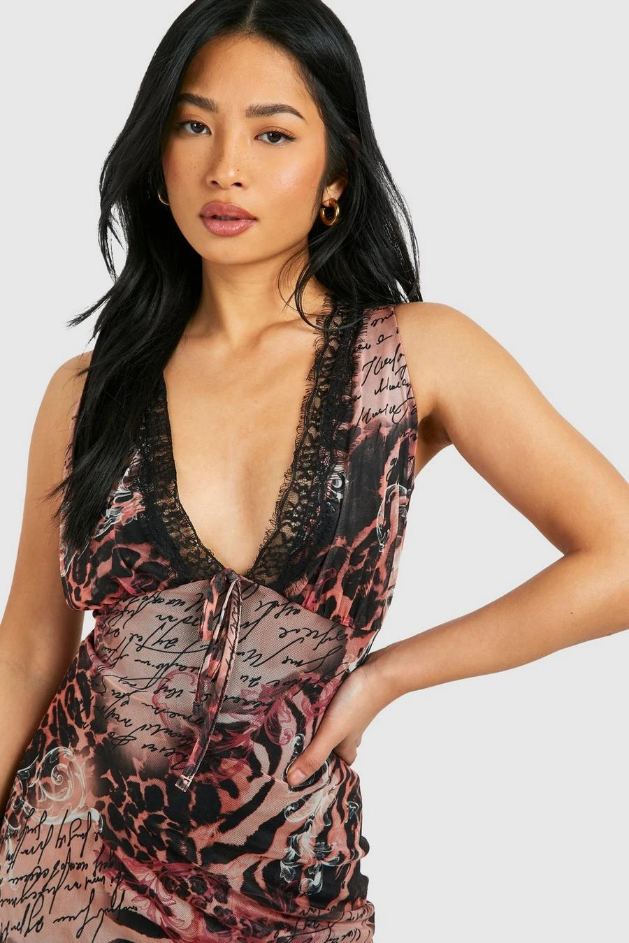 BOOHOO Petite Animal Lace Tie Front Plunge Mesh Maxi Dress 4 BOOHOO Petite Animal Lace Tie Front Plunge Mesh Maxi Dress - Image 4