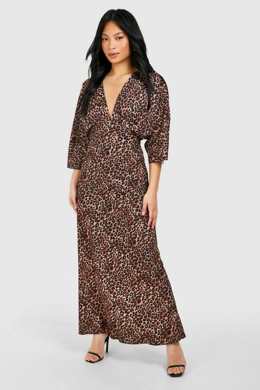 BOOHOO Petite Leopard Bias Cut Batwing Maxi Dress 3 BOOHOO Petite Leopard Bias Cut Batwing Maxi Dress - Image 3
