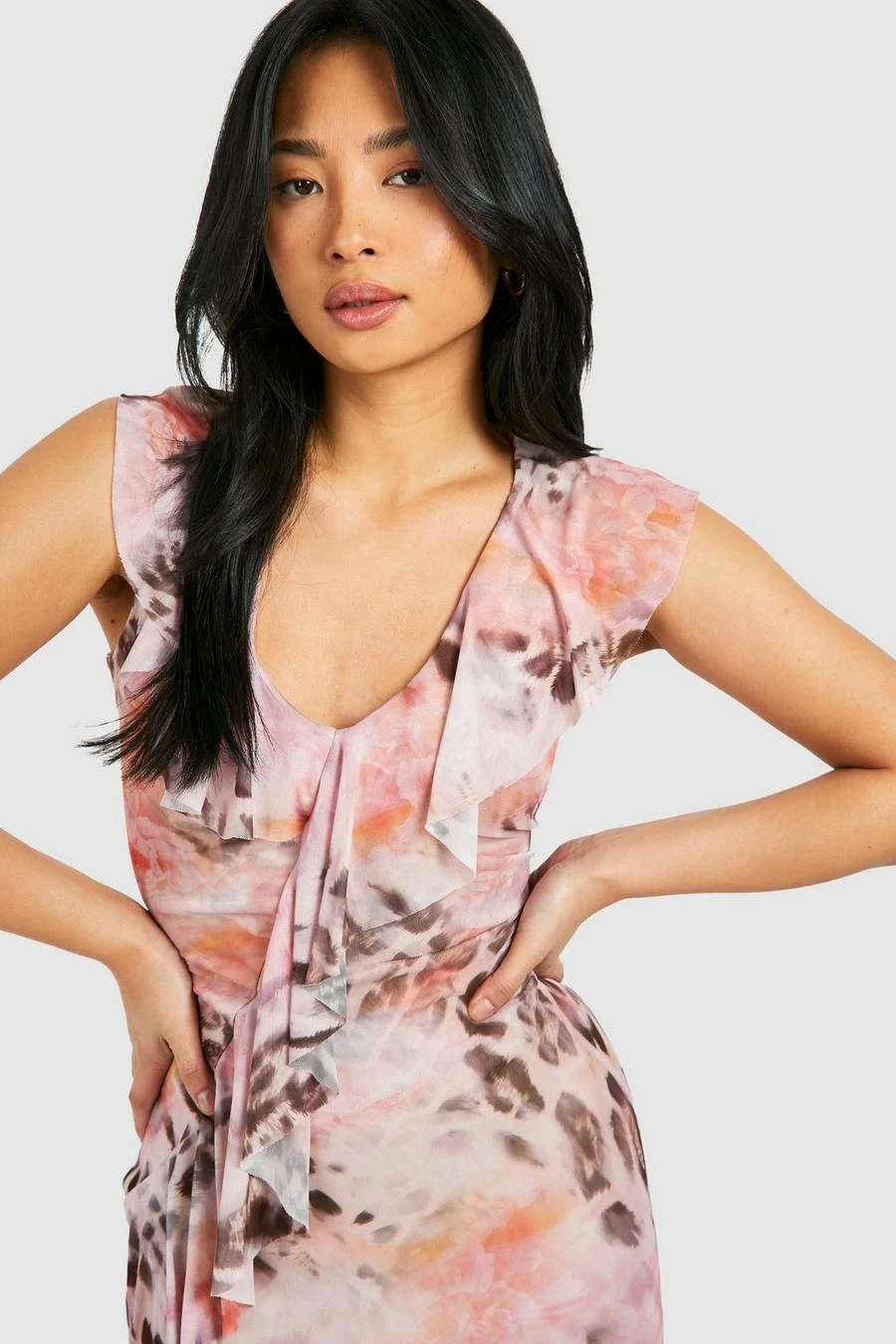 BOOHOO Petite Leopard Floral Mesh Ruffle Maxi Dress 4 BOOHOO Petite Leopard Floral Mesh Ruffle Maxi Dress - Image 4