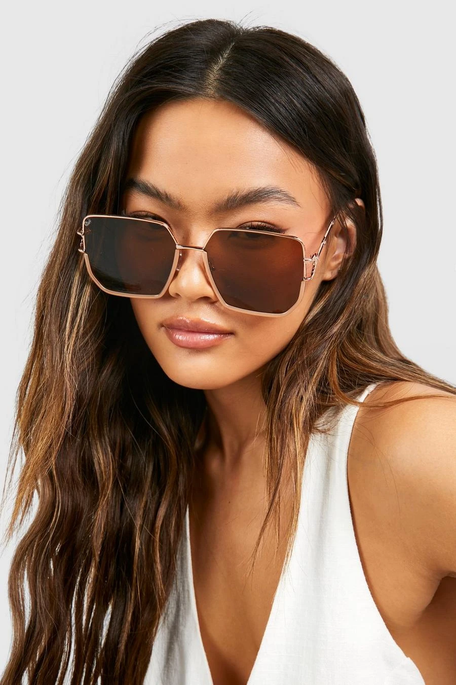 BOOHOO Oversized Tinted Navigator Sunglasses 1 BOOHOO Oversized Tinted Navigator Sunglasses