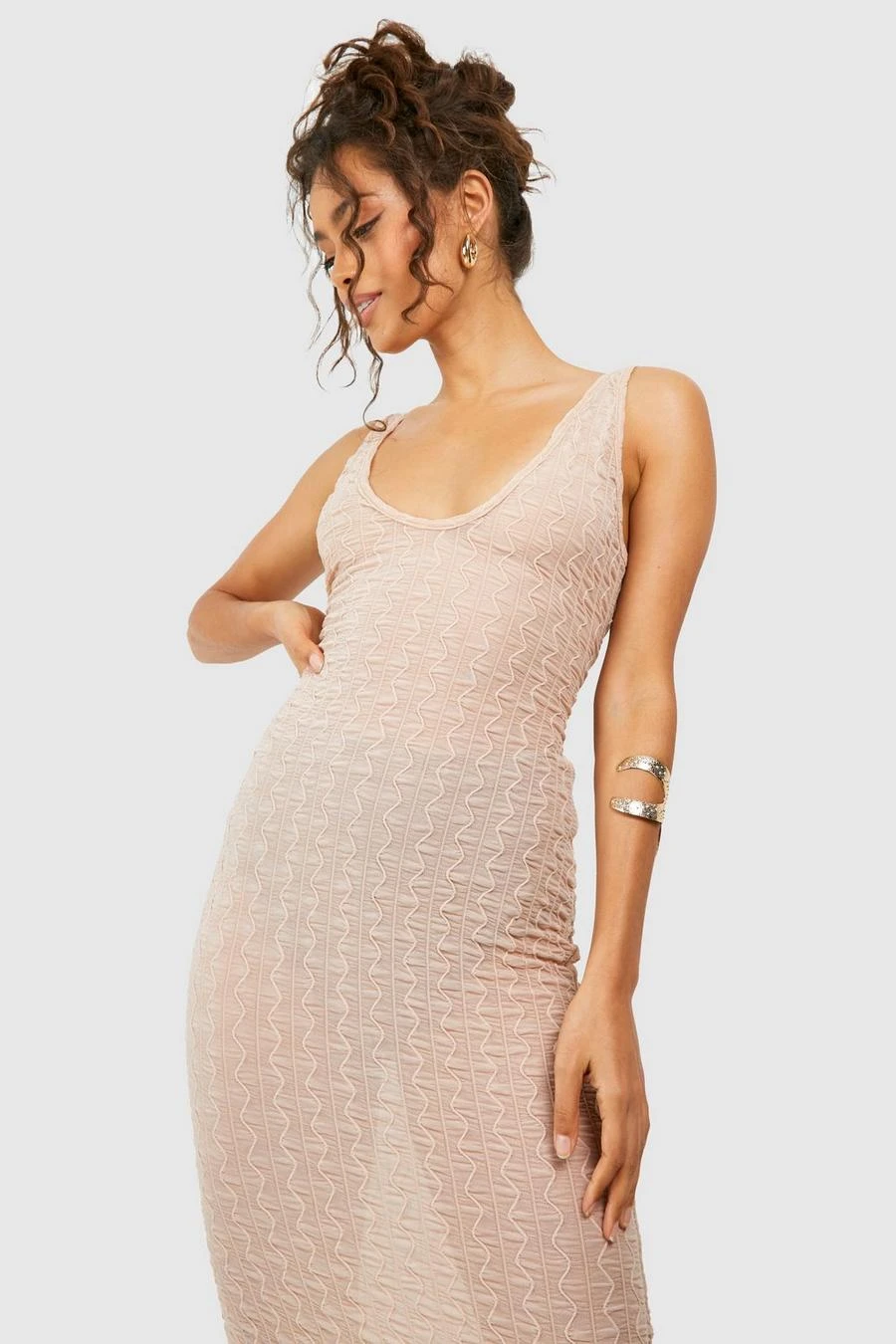 BOOHOO Scoop Neck Sheer Maxi Dress 3 BOOHOO Scoop Neck Sheer Maxi Dress - Image 3