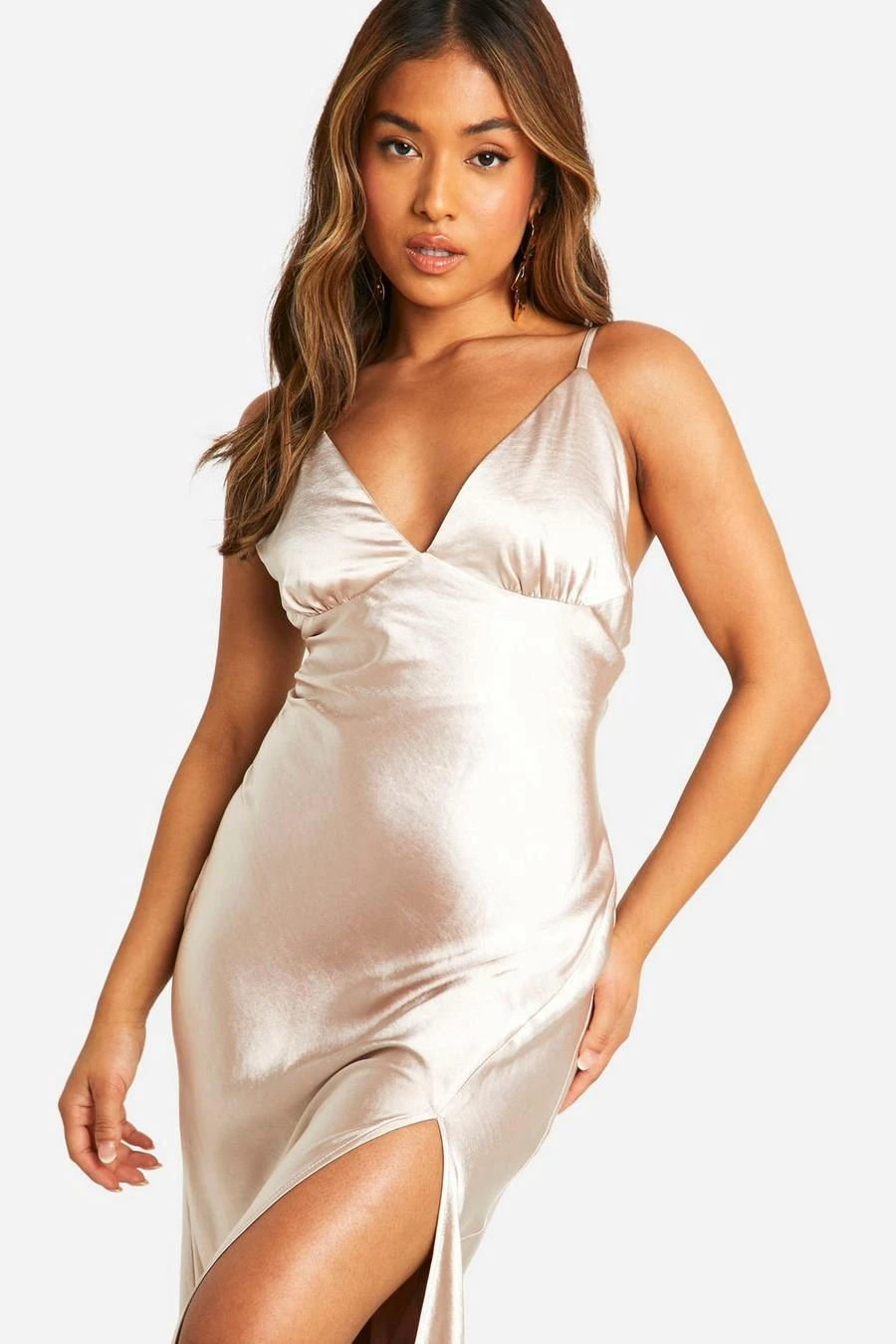 BOOHOO Petite Bridesmaid Satin Strappy Maxi Dress 4 BOOHOO Petite Bridesmaid Satin Strappy Maxi Dress - Image 4