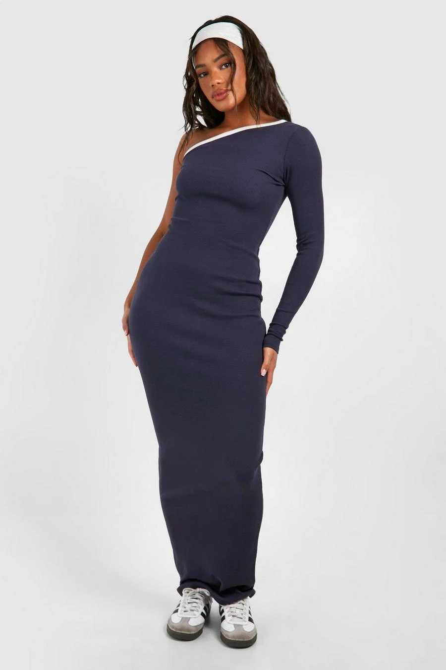 BOOHOO Premium Contrast Rib One Shoulder Maxi Dress 3 BOOHOO Premium Contrast Rib One Shoulder Maxi Dress - Image 3