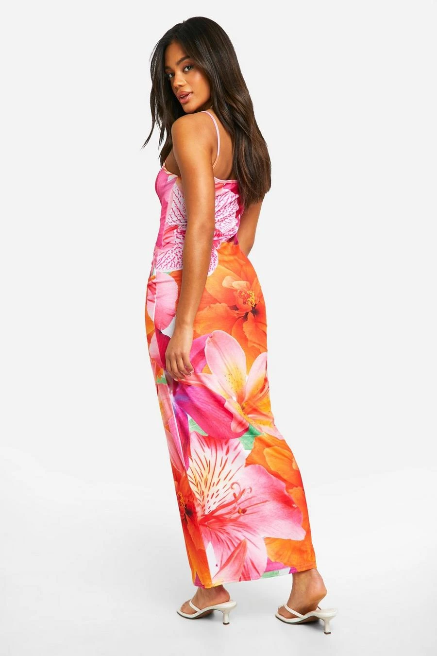 BOOHOO Floral Print Strappy Maxi Dress 2 BOOHOO Floral Print Strappy Maxi Dress - Image 2