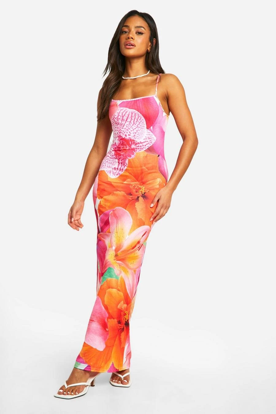 BOOHOO Floral Print Strappy Maxi Dress 3 BOOHOO Floral Print Strappy Maxi Dress - Image 3