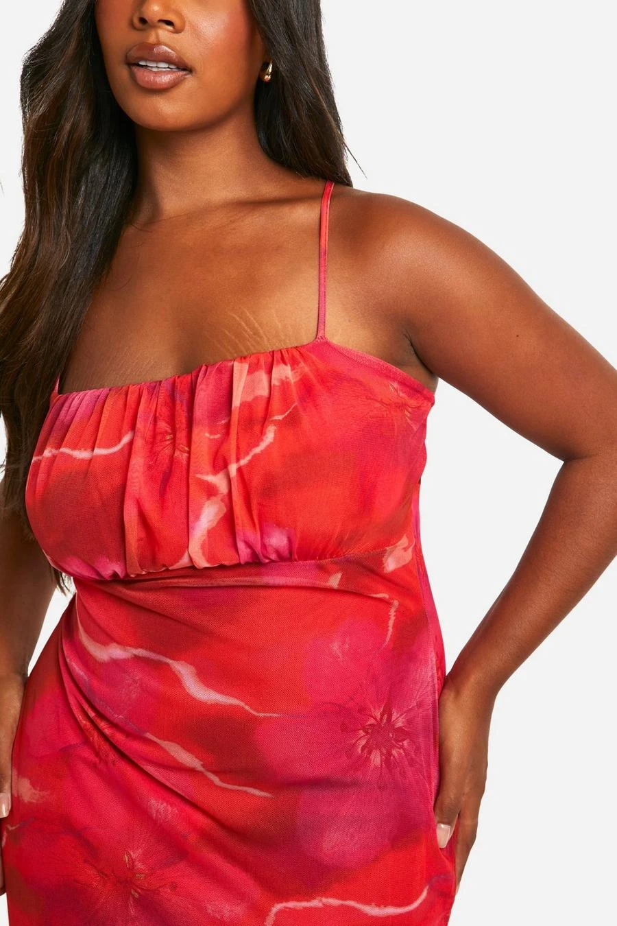 BOOHOO Plus Abstract Floral Strappy Maxi Dress 4 BOOHOO Plus Abstract Floral Strappy Maxi Dress - Image 4