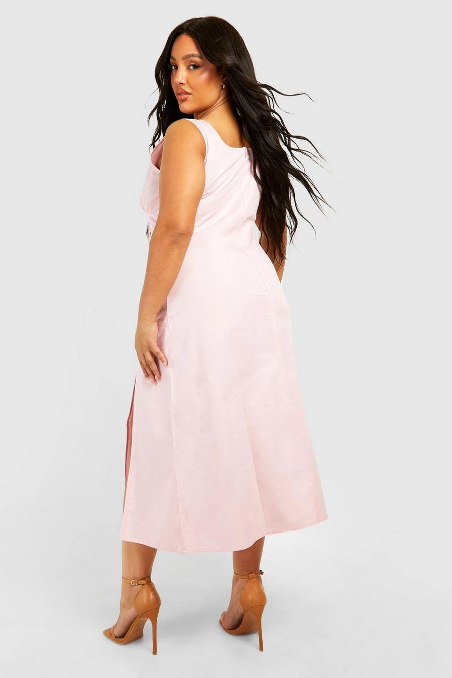 BOOHOO Plus Woven Ruched Bust Detail Midi Dress 2 BOOHOO Plus Woven Ruched Bust Detail Midi Dress - Image 2