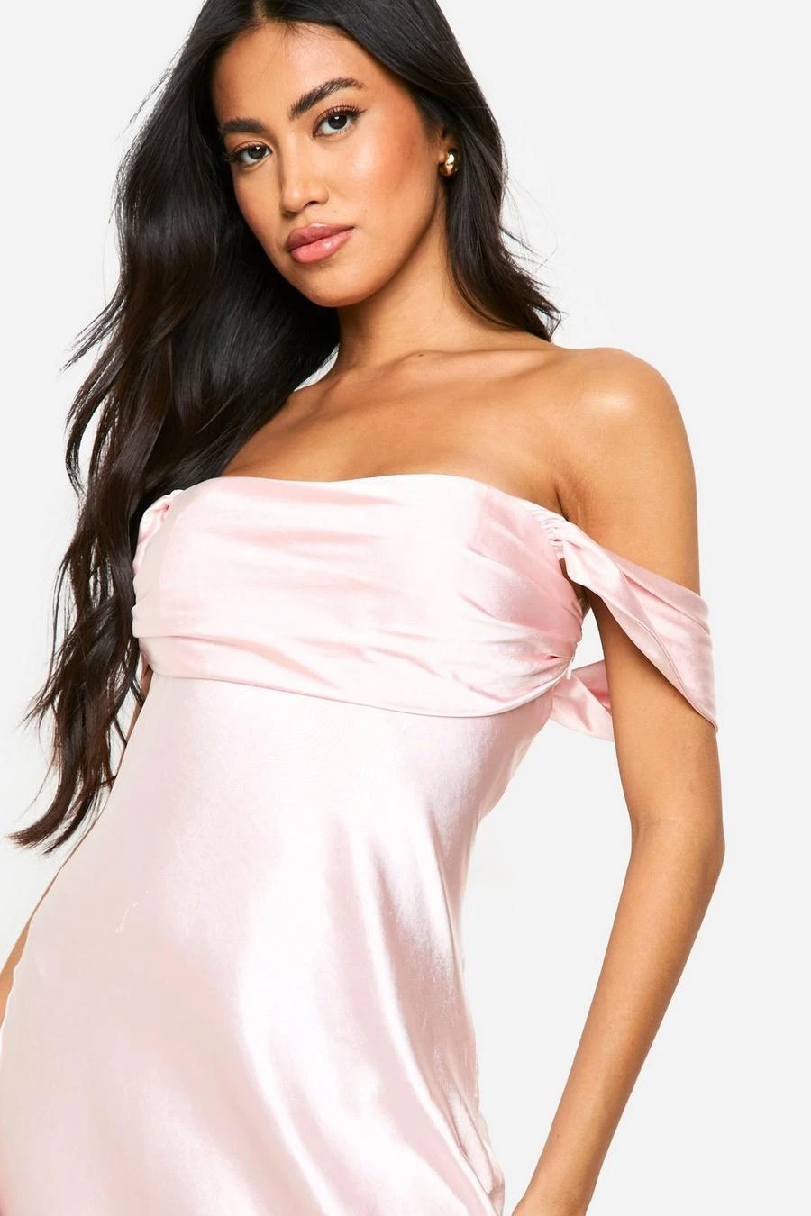 BOOHOO Satin Bardot Midaxi Dress 4 BOOHOO Satin Bardot Midaxi Dress - Image 4