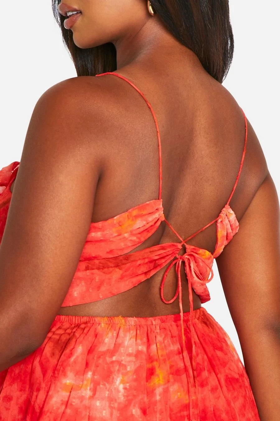 BOOHOO Plus Printed Ruffle Strappy Maxi Dress 4 BOOHOO Plus Printed Ruffle Strappy Maxi Dress - Image 4