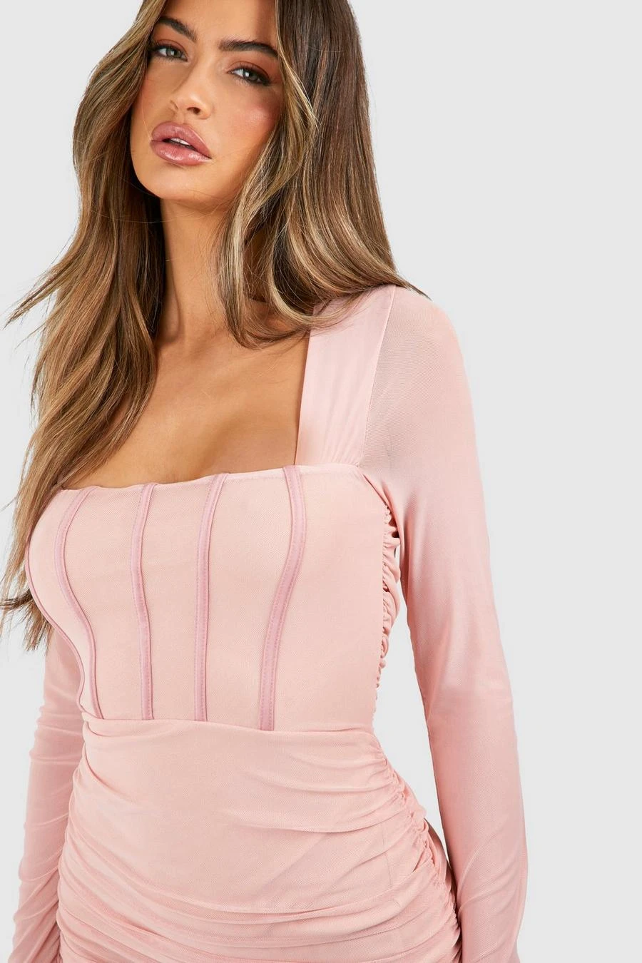 BOOHOO Squae Neck Rouched Mesh Assymetric Maxi Dress 4 BOOHOO Squae Neck Rouched Mesh Assymetric Maxi Dress - Image 4