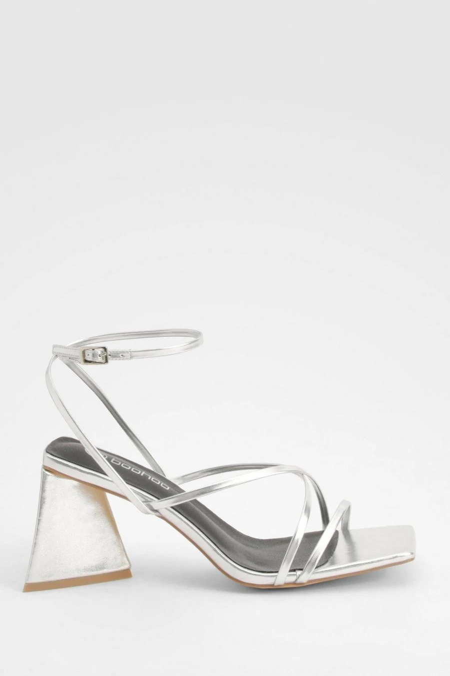 BOOHOO Flared Heel Metallic Cross Strap Heeled Sandals 2 BOOHOO Flared Heel Metallic Cross Strap Heeled Sandals - Image 2
