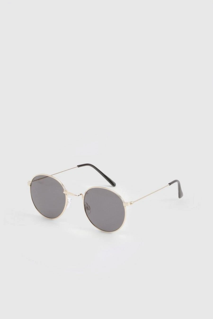 BOOHOO Retro Silver Frame Round Sunglasses 2 BOOHOO Retro Silver Frame Round Sunglasses - Image 2