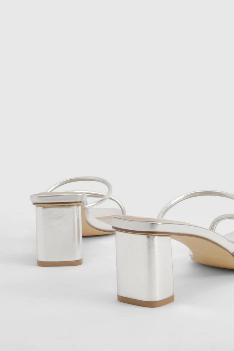 BOOHOO Strappy Low Block Heel Mule 3 BOOHOO Strappy Low Block Heel Mule - Image 3