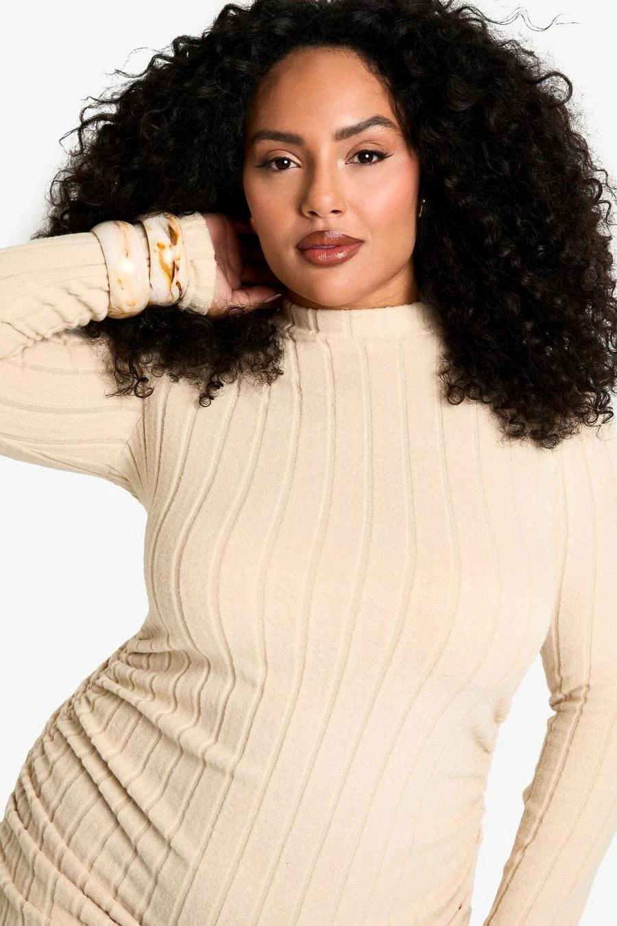 BOOHOO Plus Wide Rib Rouched Maxi Dress 4 BOOHOO Plus Wide Rib Rouched Maxi Dress - Image 4