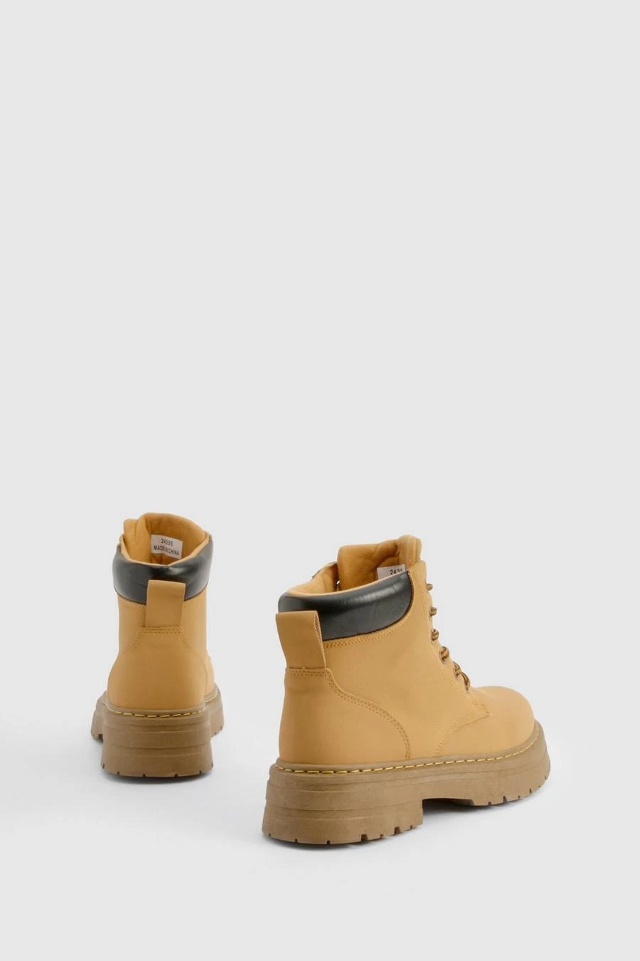 BOOHOO Chunky Padded Lace Up Hiker Boots 4 BOOHOO Chunky Padded Lace Up Hiker Boots - Image 4