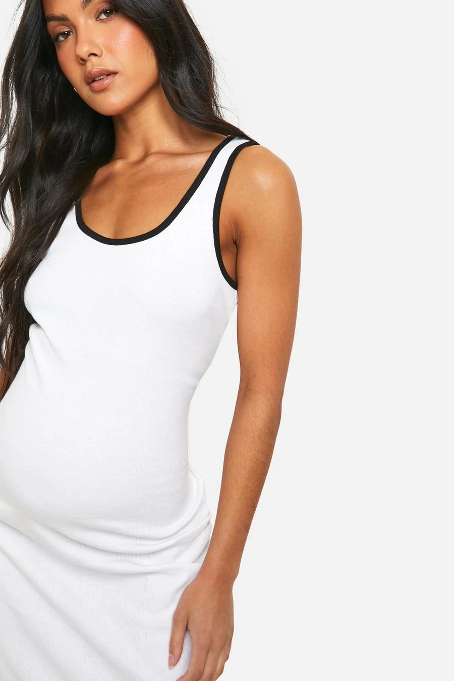 BOOHOO Maternity Contrast Binding Scoop Neck Maxi Dress 4 BOOHOO Maternity Contrast Binding Scoop Neck Maxi Dress - Image 4