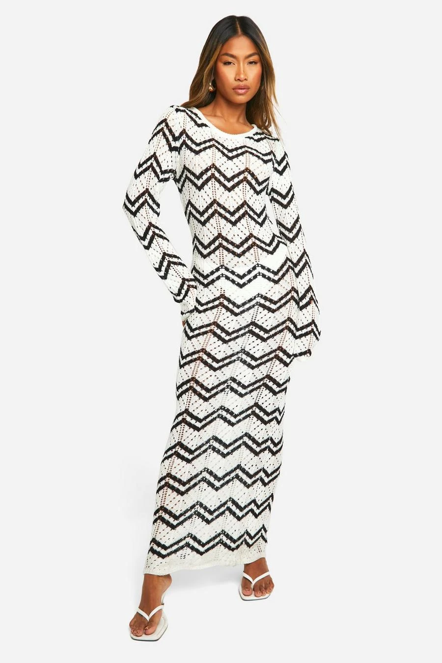 BOOHOO Monochrome Zig Zag Crochet Maxi Dress 3 BOOHOO Monochrome Zig Zag Crochet Maxi Dress - Image 3