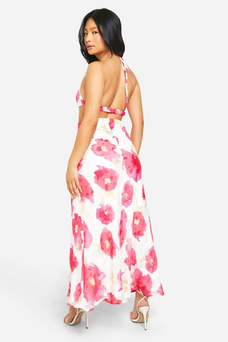 BOOHOO Petite Chiffon Jacquard Floral Cut Out Maxi Dress 2 BOOHOO Petite Chiffon Jacquard Floral Cut Out Maxi Dress - Image 2