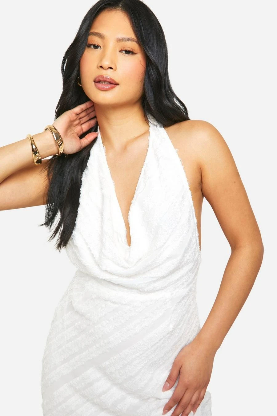 BOOHOO Petite Cowl Textured Maxi Dress 4 BOOHOO Petite Cowl Textured Maxi Dress - Image 4