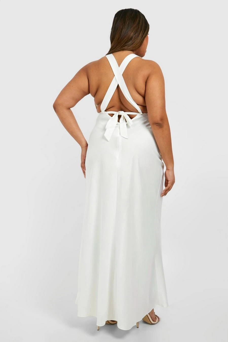BOOHOO Plus V Neck Lace Detail Cross Back Maxi Dress 2 BOOHOO Plus V Neck Lace Detail Cross Back Maxi Dress - Image 2