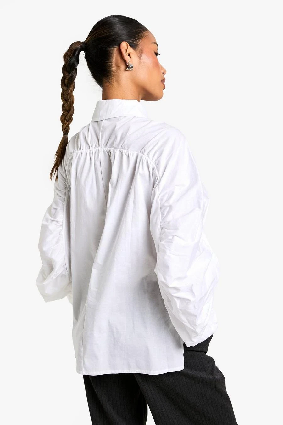 BOOHOO RUCHED SLEEVE DETAIL COTTON POPLIN SHIRT 2 BOOHOO RUCHED SLEEVE DETAIL COTTON POPLIN SHIRT - Image 2