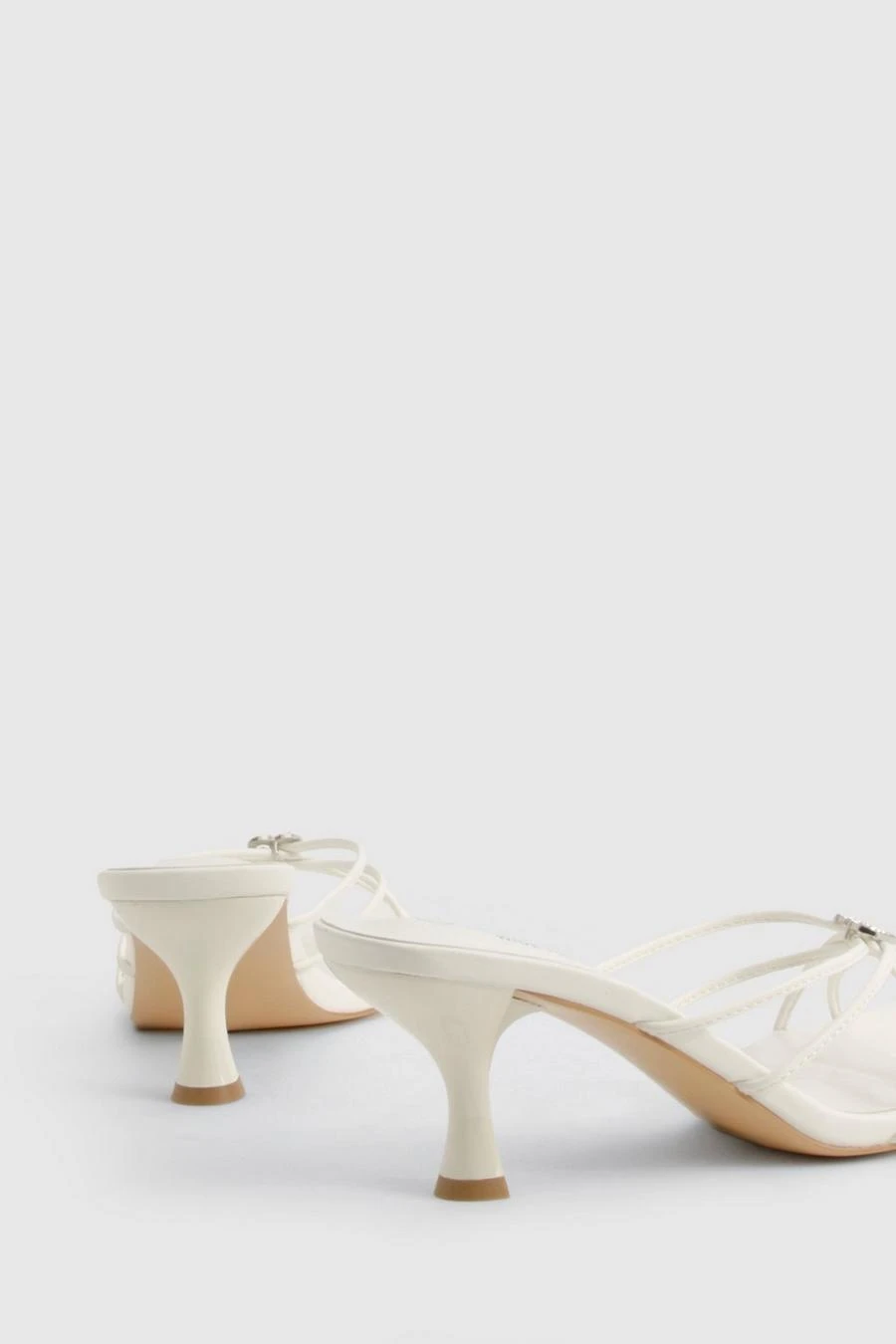 BOOHOO Wide Fit Embellished Heart Heeled Mules 4 BOOHOO Wide Fit Embellished Heart Heeled Mules - Image 4